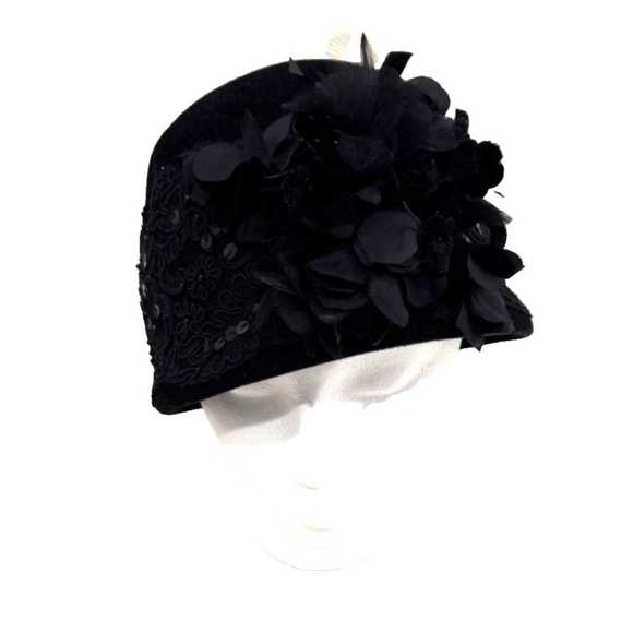 Vintage Jeanne Marie by Kathy‎ Jeanne Cloche Hat with Flowers, Lace, Sequins - Picture 4 of 10